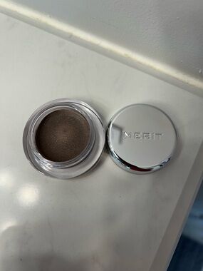 MERIT Cream Eyeshadow — Shimmery Taupe